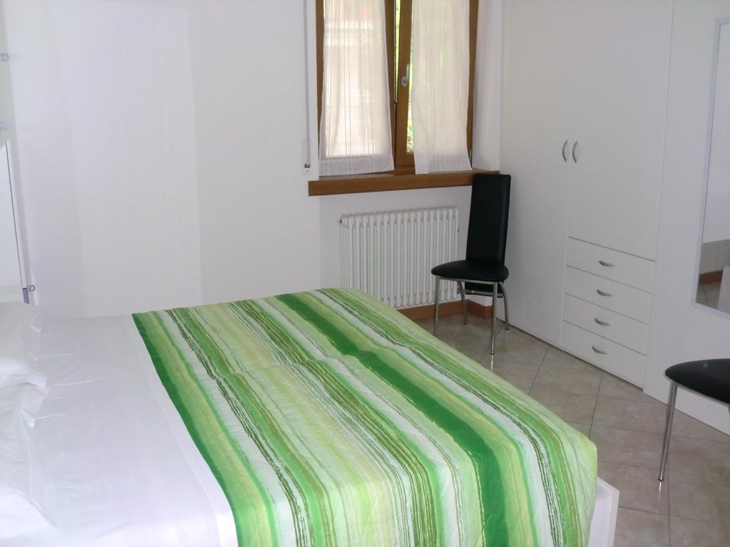 Agritur Planchenstainer Villa Riva del Garda Oda fotoğraf